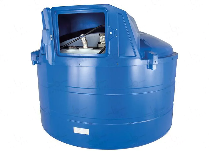 Cuve-AdBlue-en-PE-de-5000-litres-avec-pompe-220V-double-paroi